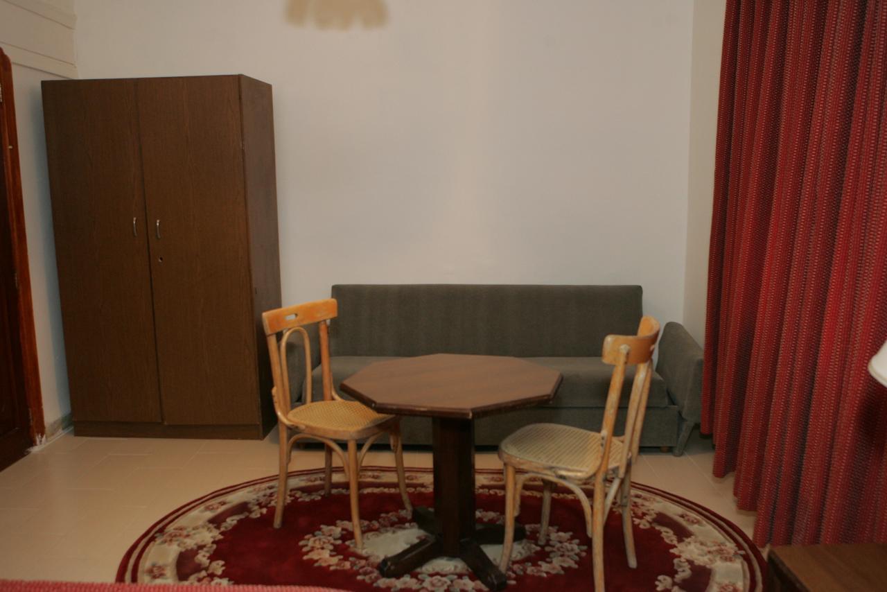 Dove Hotel Amman Esterno foto